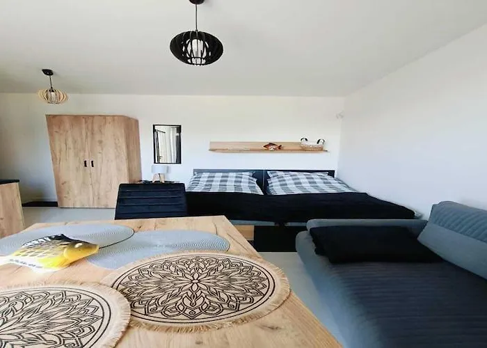 For 4 People, Апартаменты Меленко